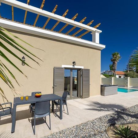 Villa Persephone Tavronitis  Ngoại thất bức ảnh